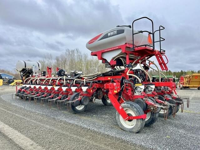 Image of White 9824 equipment image 1