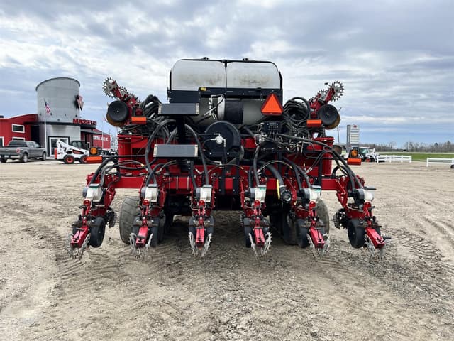 Image of White 9924VE equipment image 4