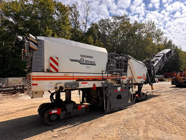 Image of Wirtgen W210I equipment image 2
