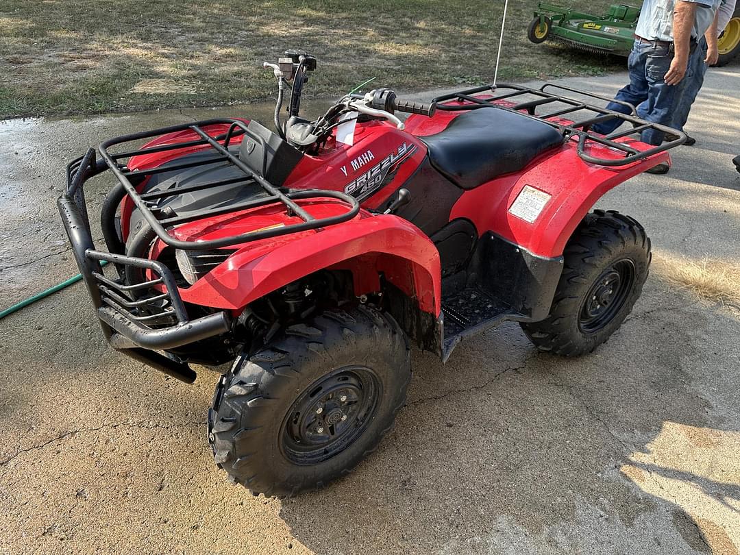 Image of Yamaha Grizzly 450 Primary image