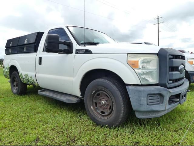 Image of Ford F-250 equipment image 1