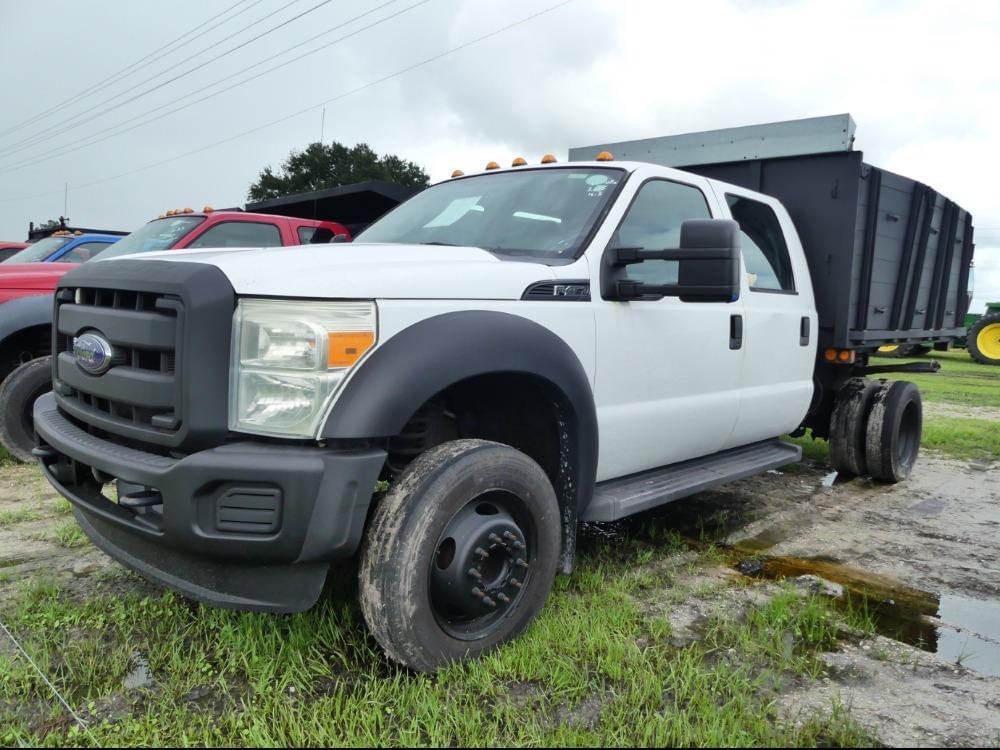 Image of Ford F-450 Primary image