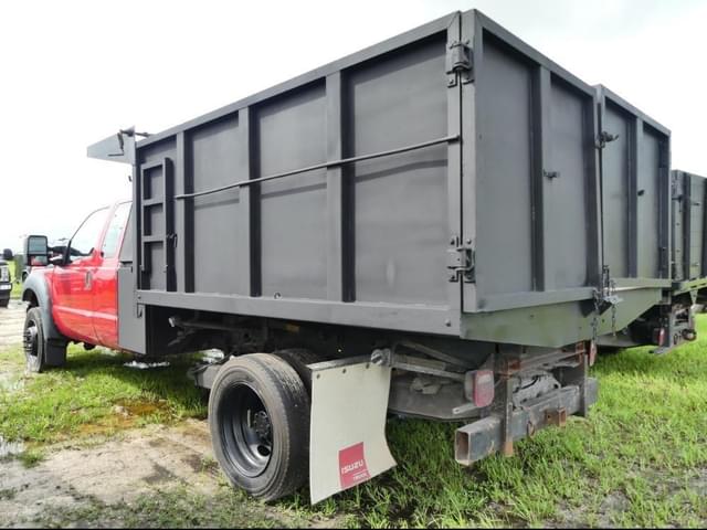 Image of Ford F-450 equipment image 3