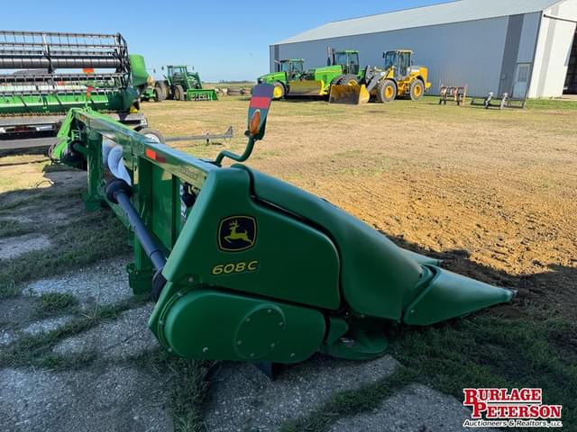 Image of John Deere 608C equipment image 4