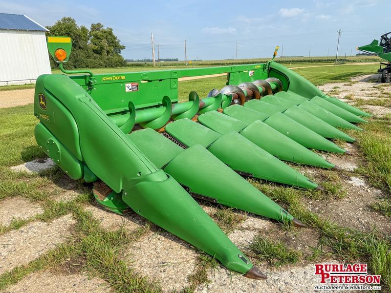 Image of John Deere 608C Primary image