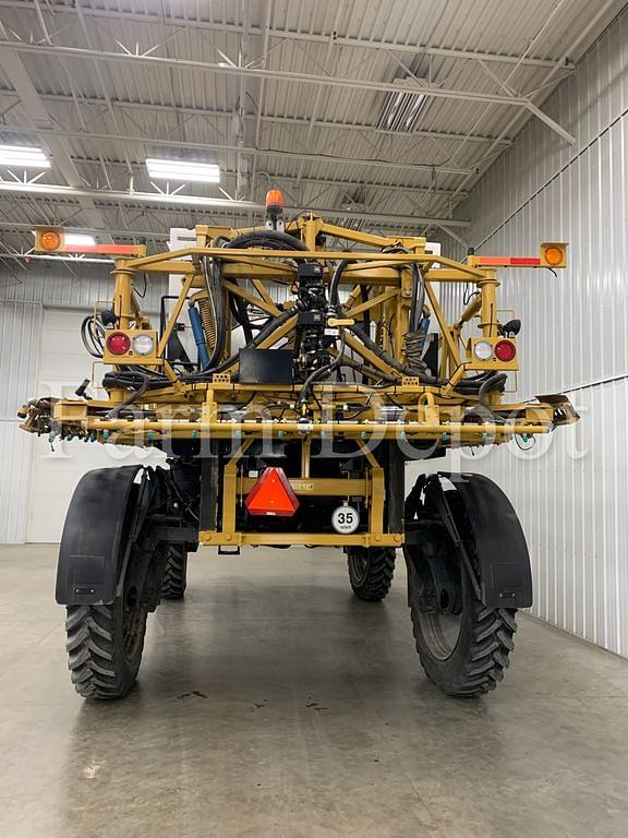 Image of RoGator RG1100B equipment image 3