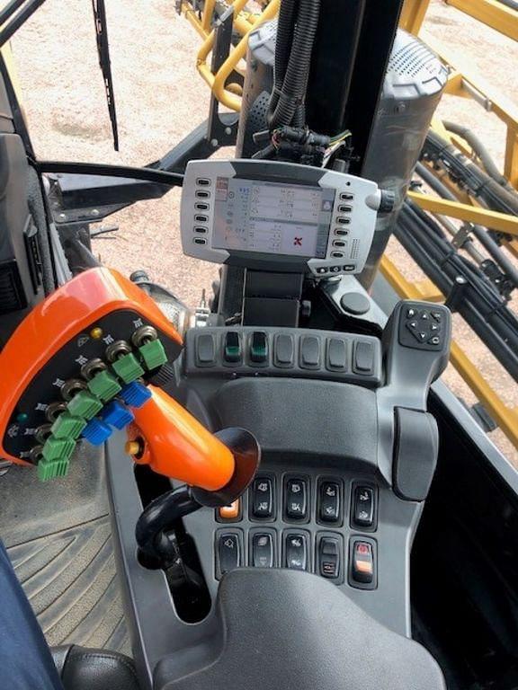 Main image RoGator RG1300B 7