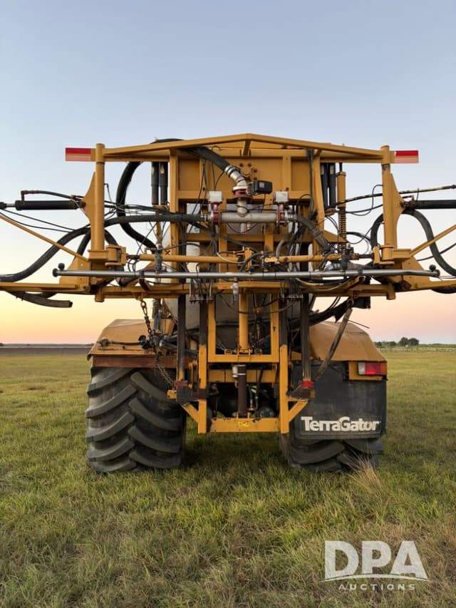 Image of Ag-Chem Terra-Gator 9203 equipment image 3