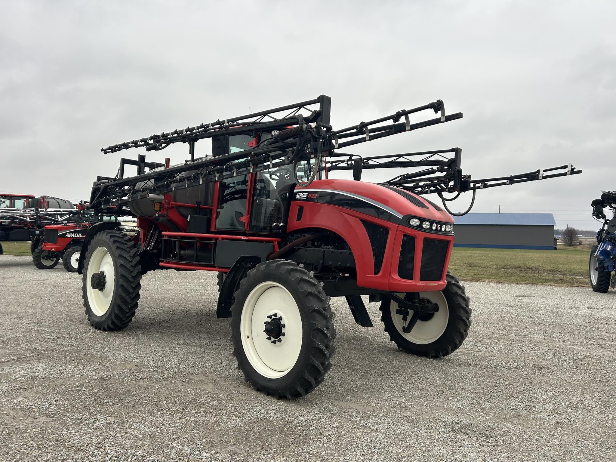 2015 Apache AS1020 Equipment Image0