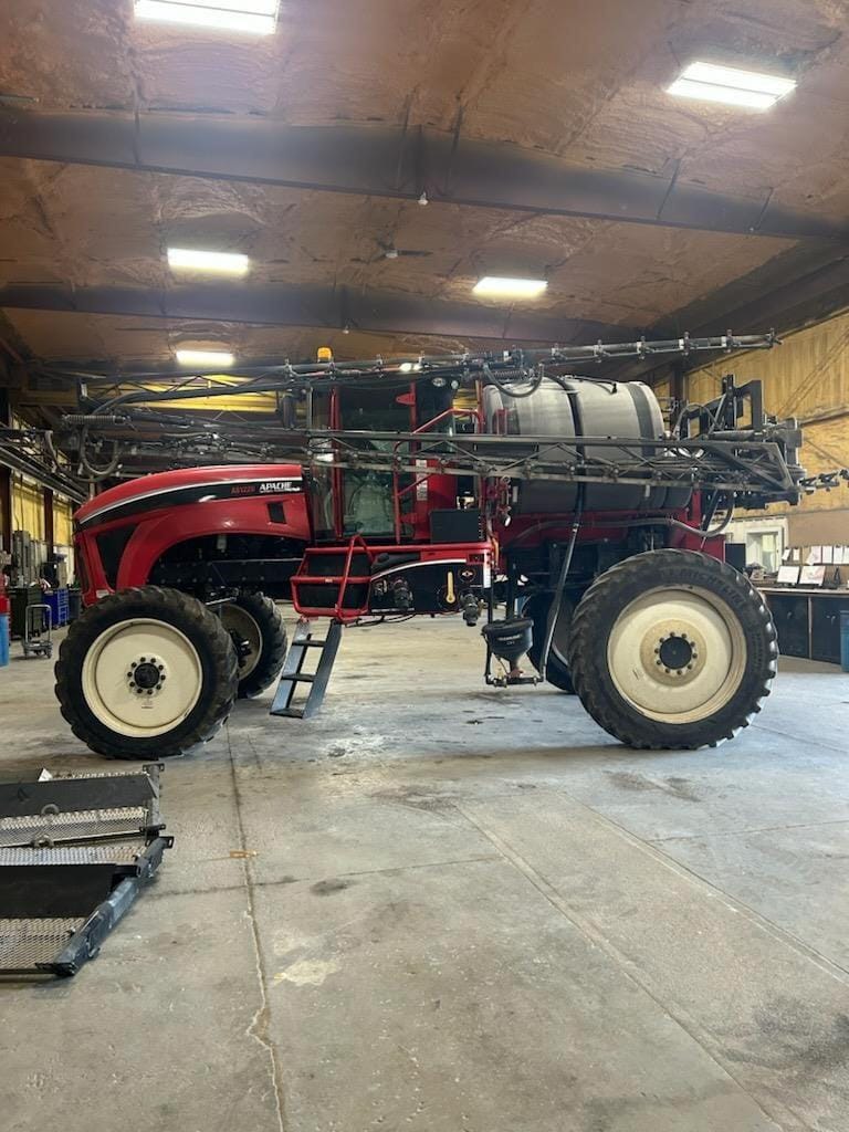 2015 Apache AS1220 Equipment Image0