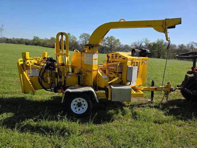 Image of Bandit 200UC equipment image 1