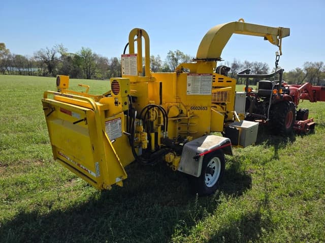 Image of Bandit 200UC equipment image 2