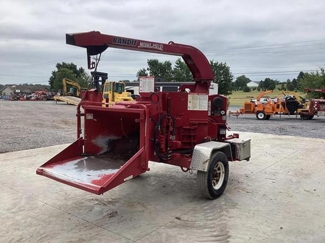 Image of Bandit 200XP equipment image 3
