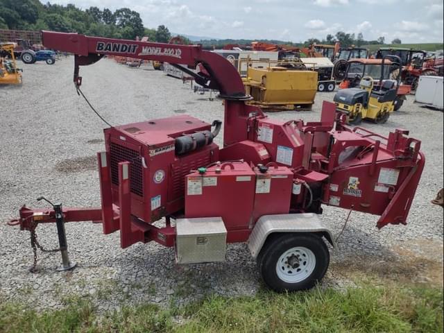 Image of Bandit 200XP equipment image 2
