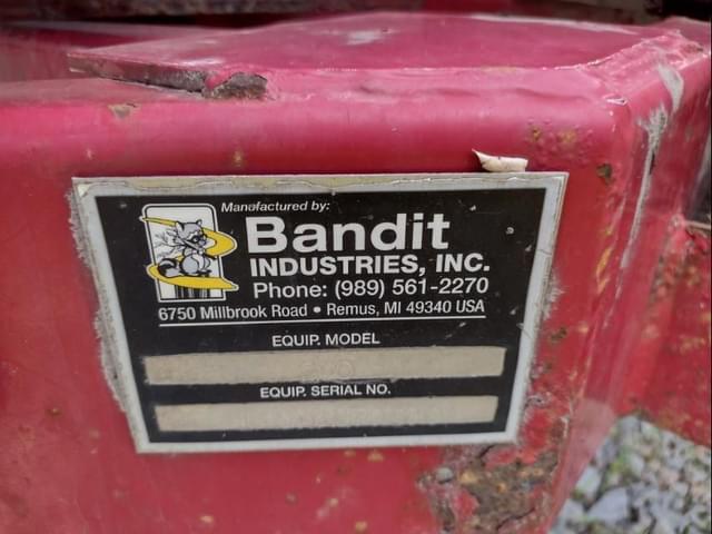 Image of Bandit 200XP equipment image 4