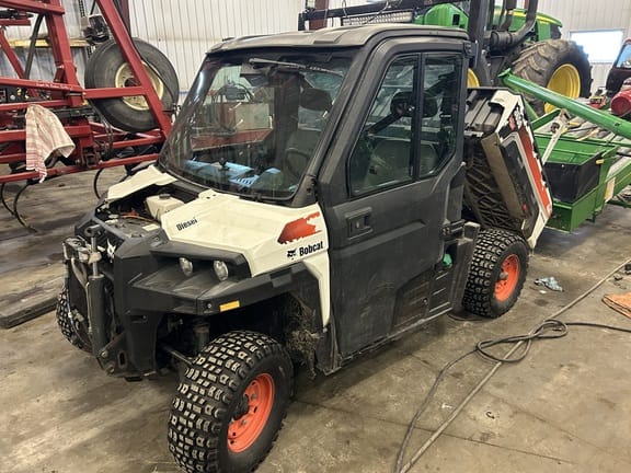 2015 Bobcat 3650 Equipment Image0