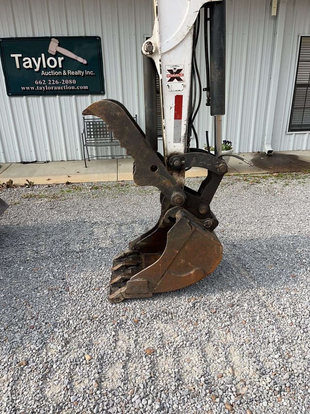 Image of Bobcat E50 equipment image 3
