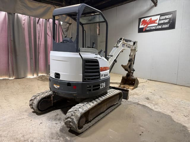Image of Bobcat E26 equipment image 4