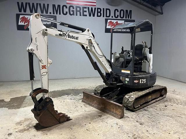 Image of Bobcat E26 equipment image 1