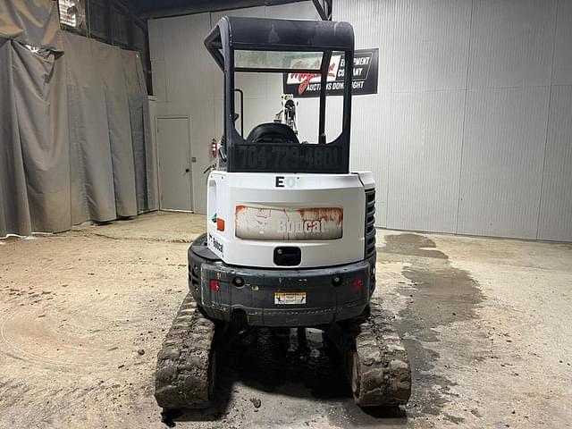 Image of Bobcat E26 equipment image 3