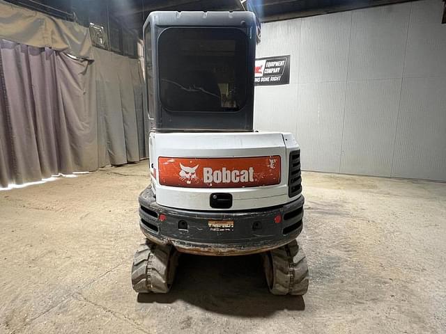 Image of Bobcat E32 equipment image 3