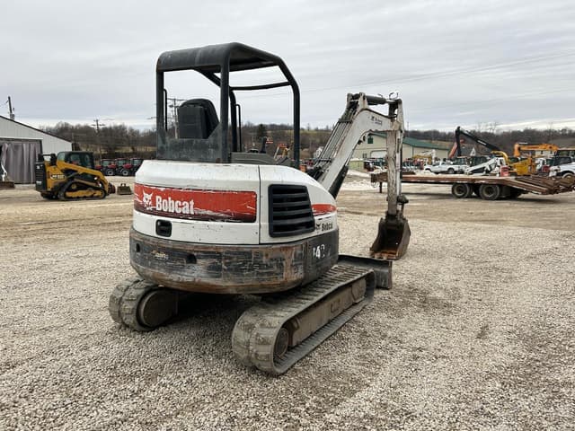 Image of Bobcat E42 equipment image 3