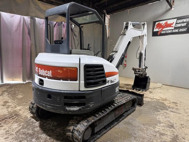 Image of Bobcat E42 equipment image 4