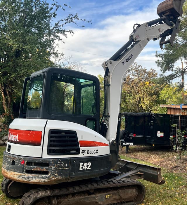 Image of Bobcat E42 equipment image 4