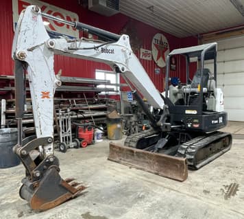 Main image Bobcat E42