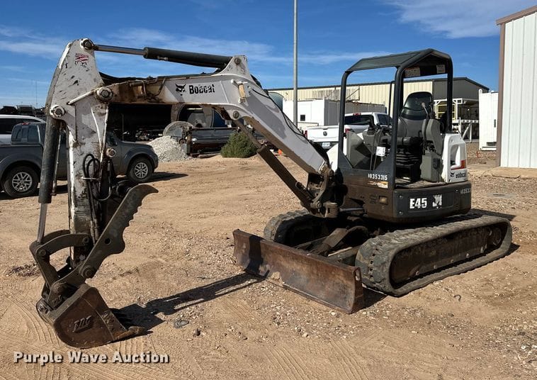 2015 Bobcat E45 Equipment Image0