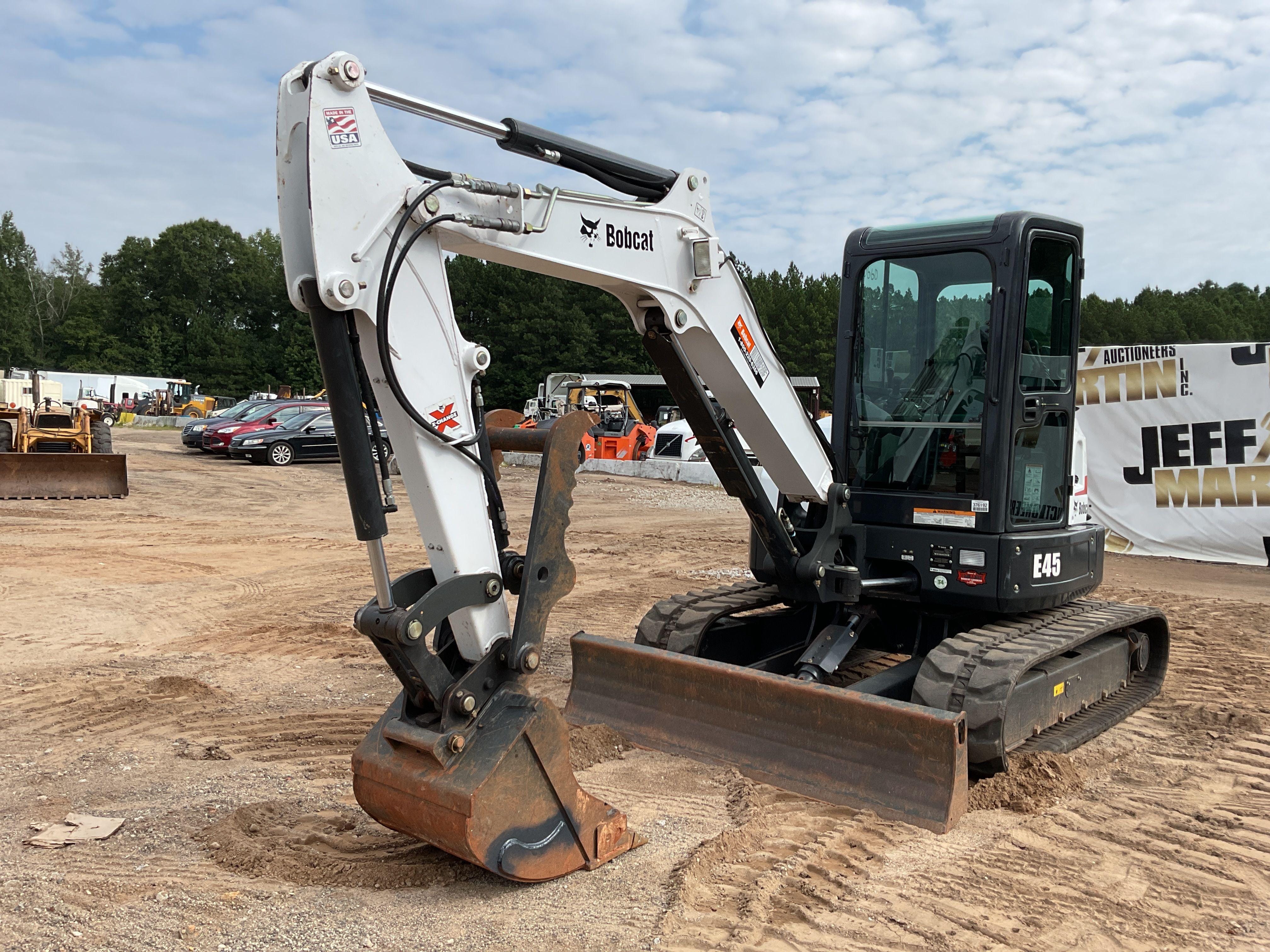 Main image Bobcat E45