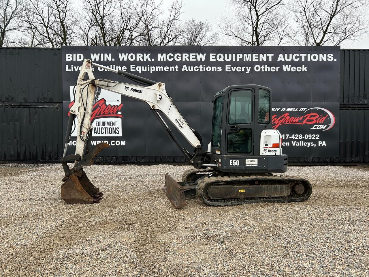 2015 Bobcat E50 Equipment Image0