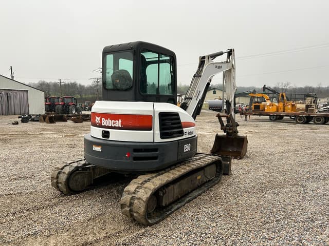 Image of Bobcat E50 equipment image 3