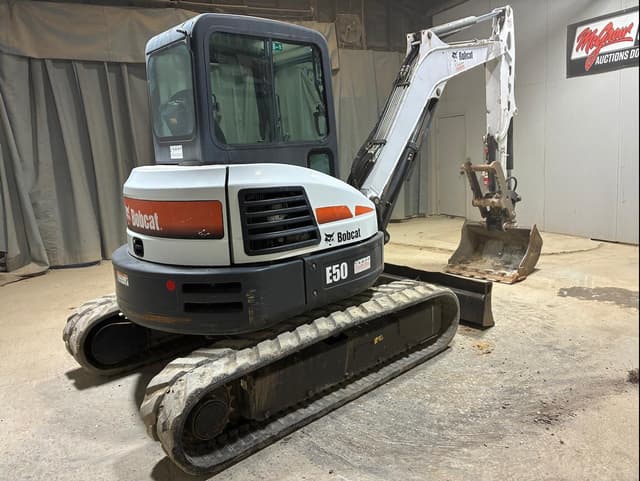Image of Bobcat E50 equipment image 4