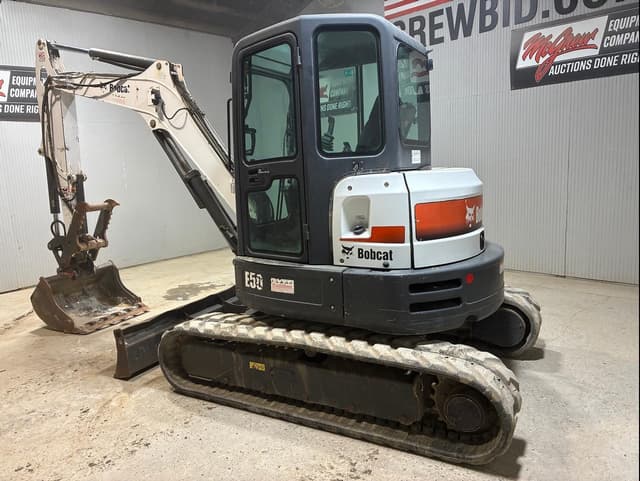Image of Bobcat E50 equipment image 2