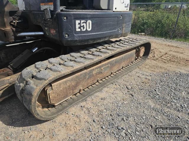 Image of Bobcat E50 equipment image 4