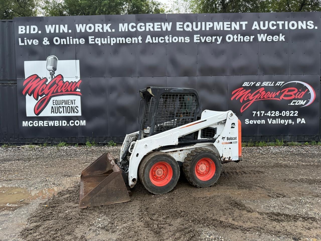 2015 Bobcat S450 Equipment Image0