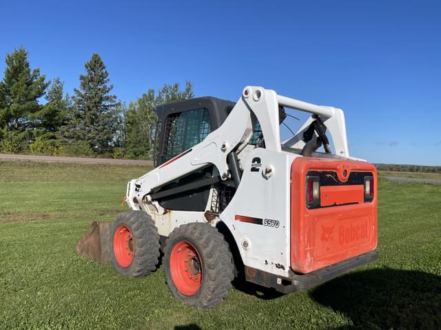 Image of Bobcat S570 equipment image 2