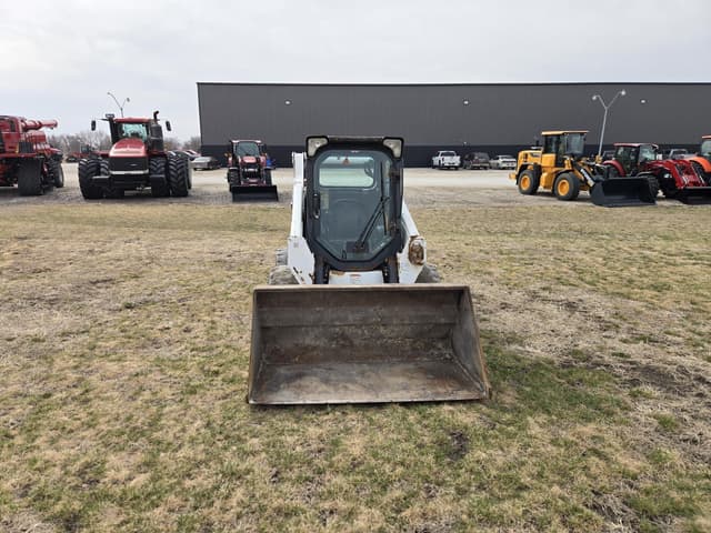 Image of Bobcat S590 equipment image 2