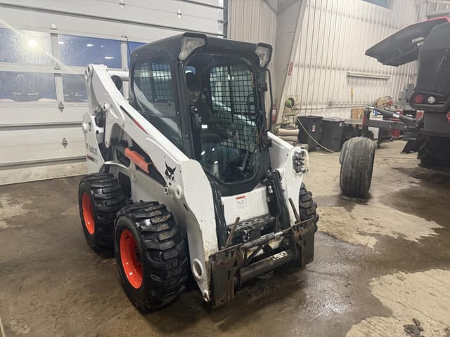Image of Bobcat S650 equipment image 3