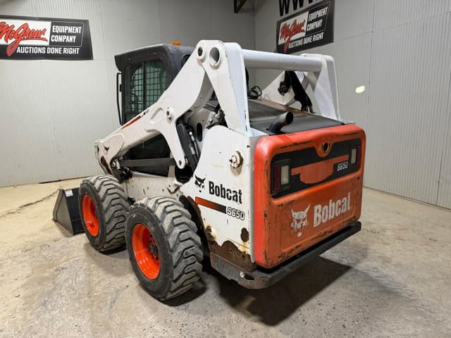 Image of Bobcat S650 equipment image 2