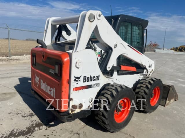 Image of Bobcat S650 equipment image 2