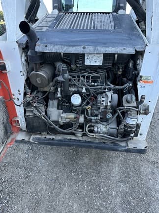 Image of Bobcat S650 equipment image 4