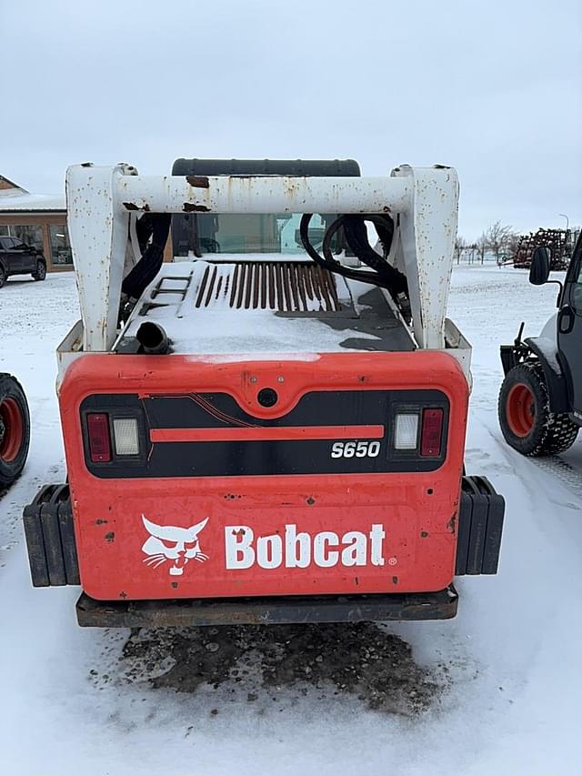 Image of Bobcat S650 equipment image 4