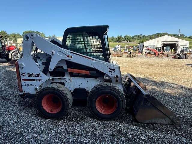 Image of Bobcat S650 equipment image 4