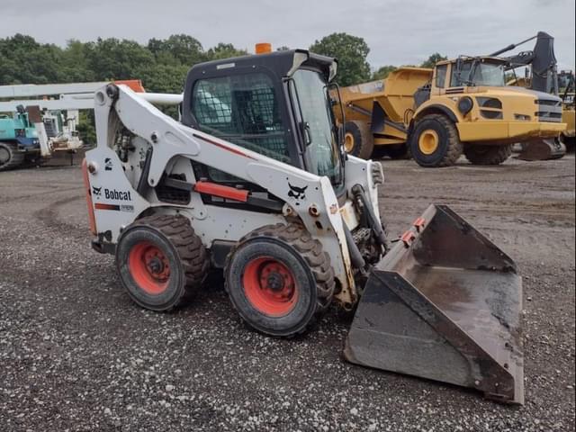 Image of Bobcat S650 equipment image 2