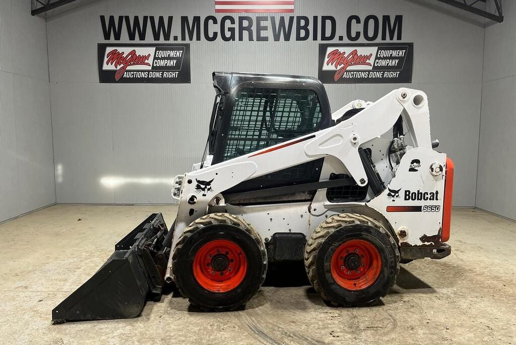 Main image Bobcat S650