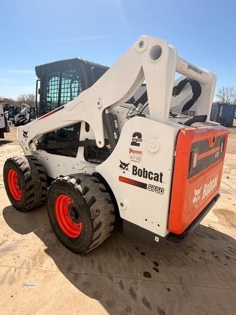 Image of Bobcat S750 equipment image 3