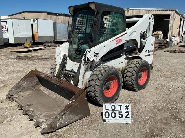 Image of Bobcat S750 equipment image 4