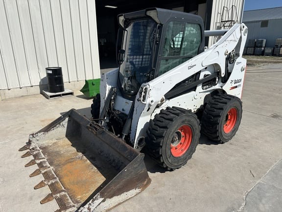 2015 Bobcat S770 Equipment Image0